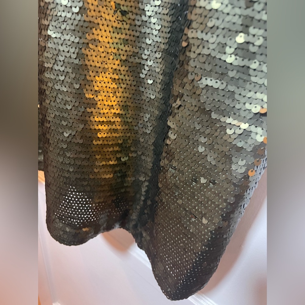 Olive 🫒 Night Sequin T-shirt Mini Dress - Size 6 - NWT - Picture 5 of 7